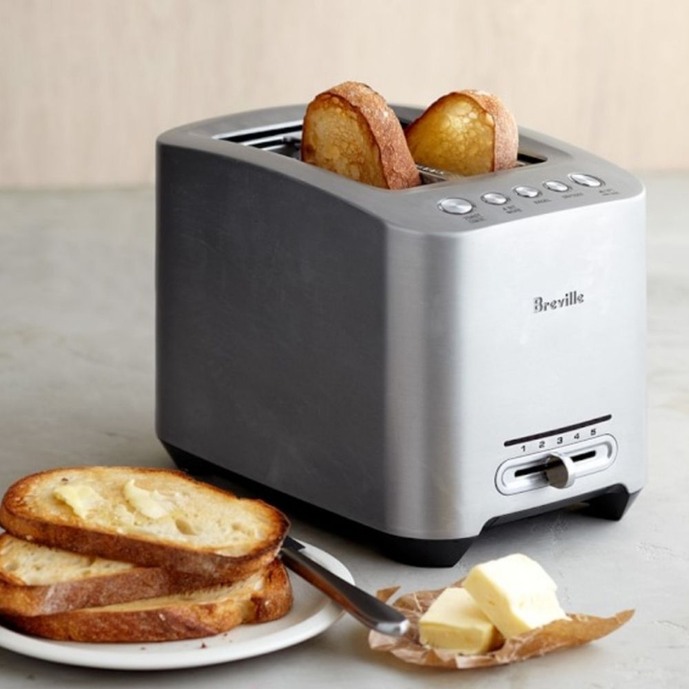 Breville The Die-cast Smart Toaster 2-Slice Motorized Toaster